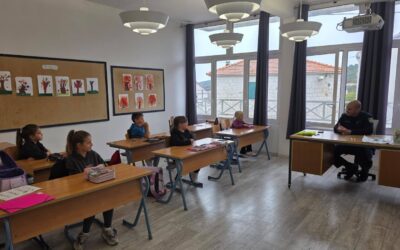 Posjet prometnog policajca